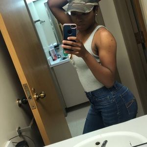 Meet your Posher, Ashlee